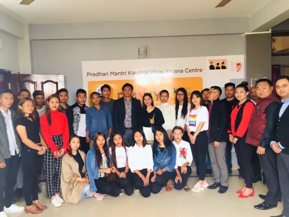Youths of 39 Sanis Constituency, Wokha with Advisor of Horticulture, Manthung Yanthan and staff of Emporium during the registration programme held at Emporium, Dimapur on February 9. (Photo Courtesy: Emporium Dimapur)
